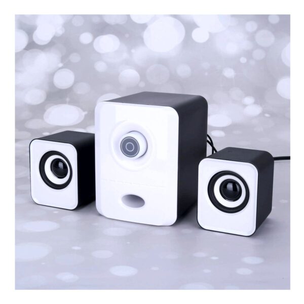 Bocinas Para Computadora 2.1 Canales Sonido Estereo Conexion USB y 3.5mm